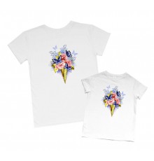 Комплект футболок для мамы и дочки "Букет цветов с бабочками"