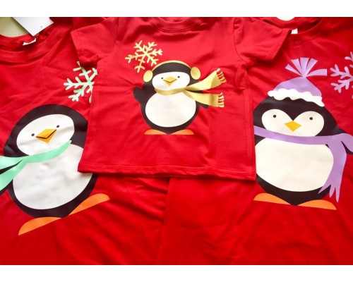 Комплект новогодних футболок для всей семьи с пингвинами в шарфиках купить в интернет магазине