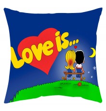 Love is - подушка декоративная для влюбленных